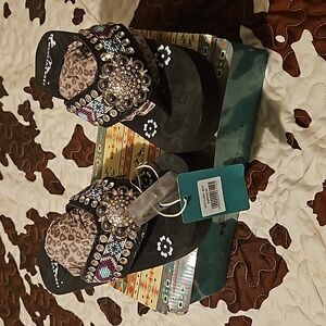 Montana West Flip Flops